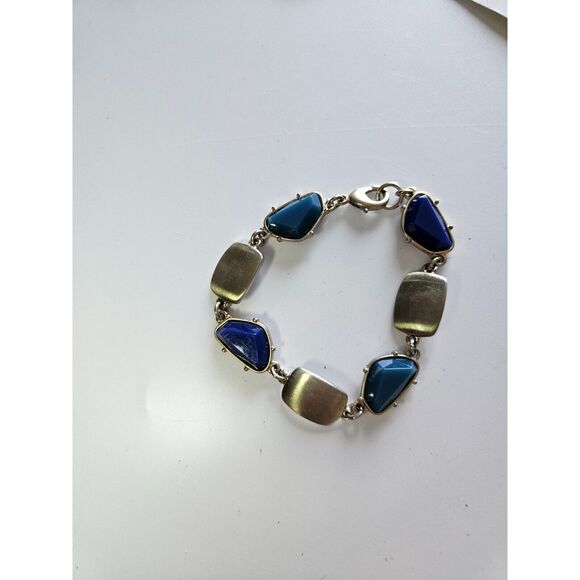 Liz Claiborne silver tone blue bracelet - Picture 7 of 7